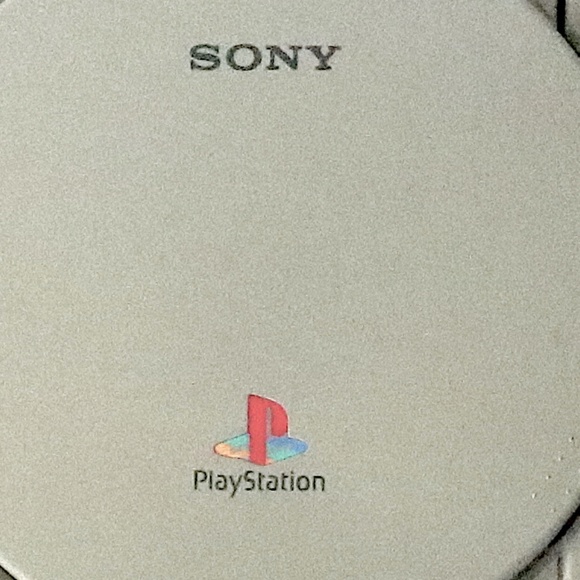 Original Sony Playstation PS1 console + Dual Shock controller + memory cards